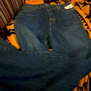 NWT Old Navy jeans, size 12